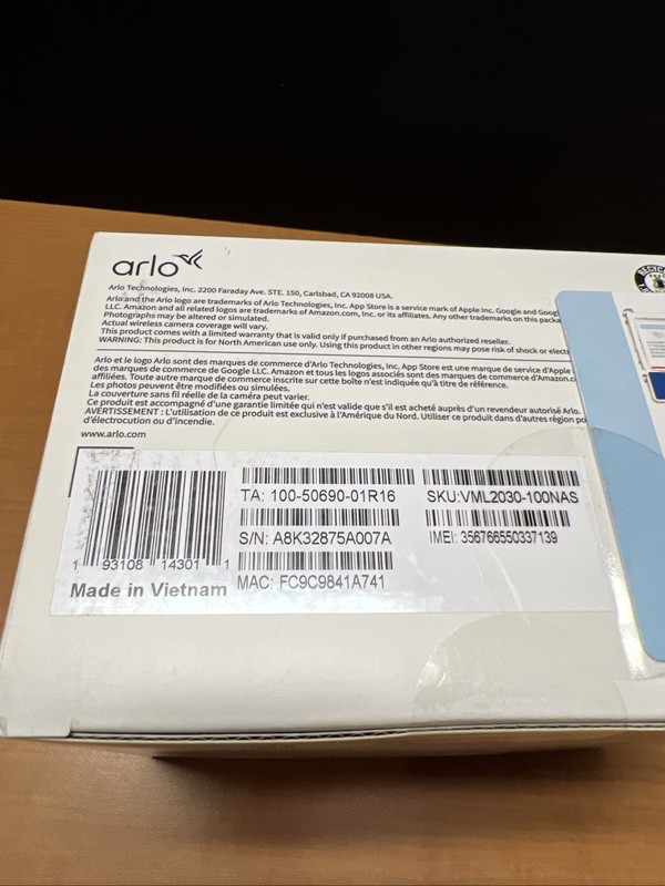 Arlo Go 2 LTE Wi-Fi Security Camera VML2030-100NAS HD Rechargeable New Sealed gallery