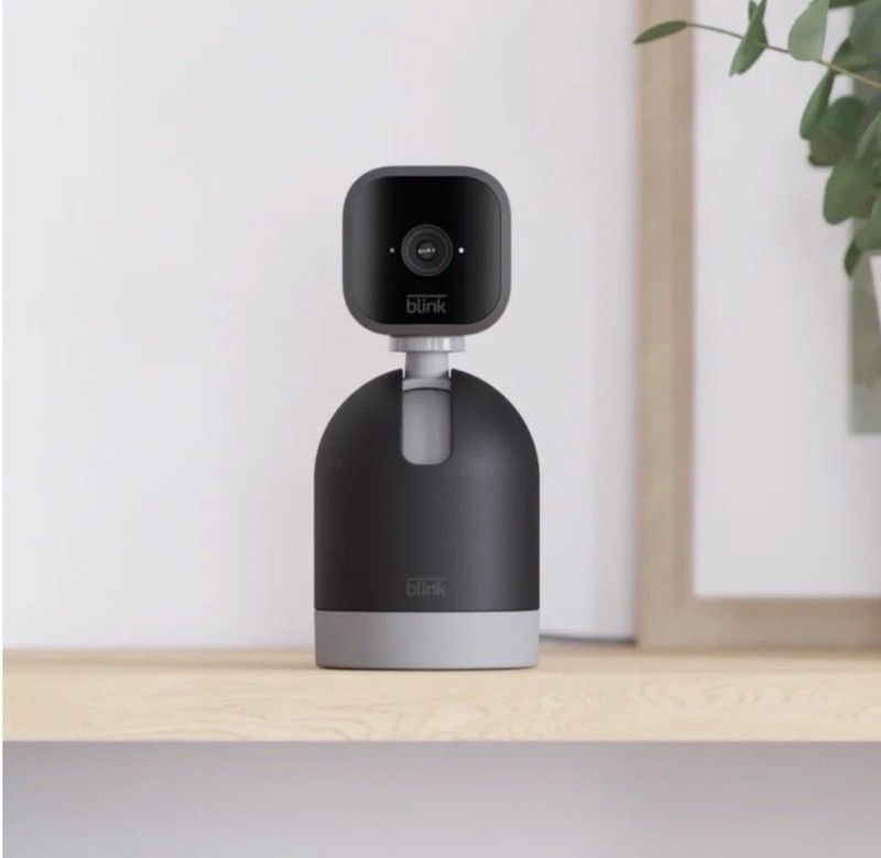 Blink Whole Home Security Camera System Bundle - Doorbell, 3 Cameras V4 gallery
