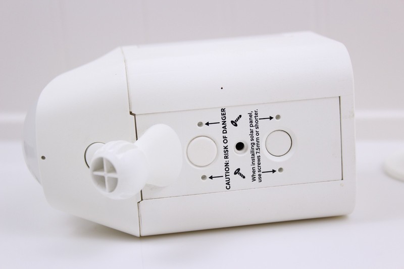 Ring Spotlight Cam Battery Security Camera White 2 Rechargeable Batteries Mount gallery