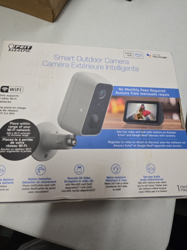 Feit Security Camera, 1080p HD, Outdoor, Battery Powered, WiFi Smart Home New.