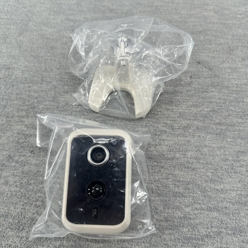 ADT BLUE LIFESHEILD SCH1R1-29 - Indoor Camera gallery