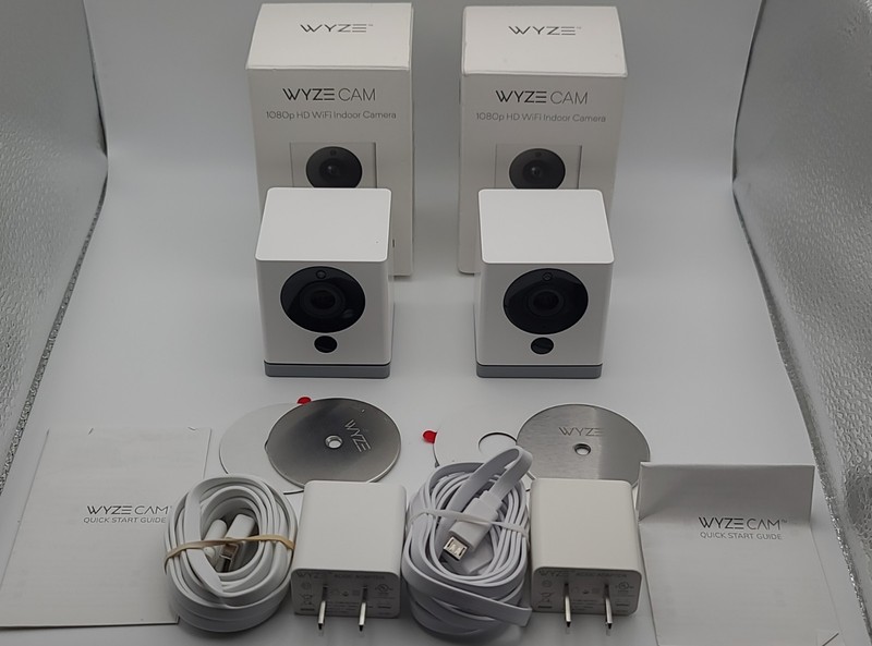 Lot of 2 Wyze Cam WYZEC2 Indoor Smart Home Security Camera – CIB – USED