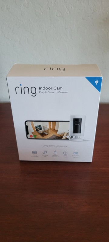 Ring Indooor Cam Plug-In Security Camera – White NIB