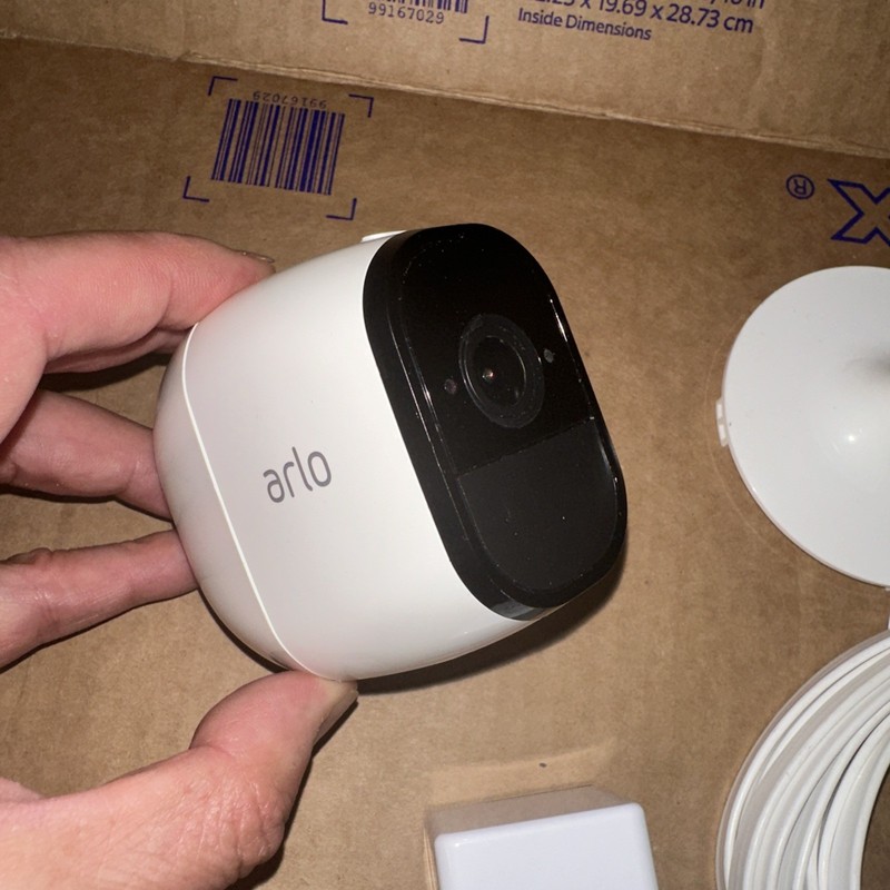 Netgear Arlo Pro VMC4030 Add-On Wireless Security Camera White with Battery gallery