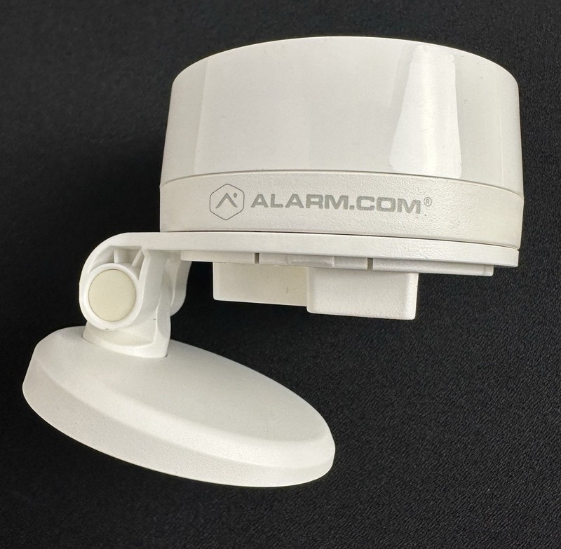 Alarm.com ADC-V521IR 1080P Indoor WiFi IP Video Camera W/ Pulzhen Power Adapter gallery