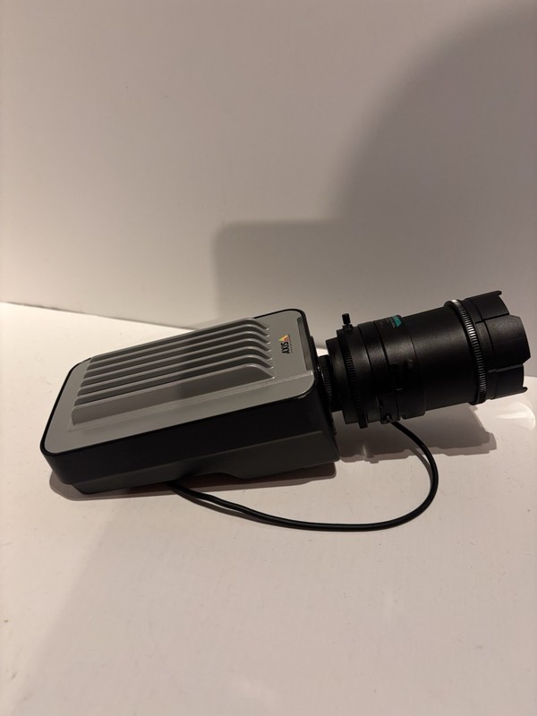 AXIS Q1645 Fixed Network Camera with Fujinon Lens - TESTED & UPDATED V/G CON gallery
