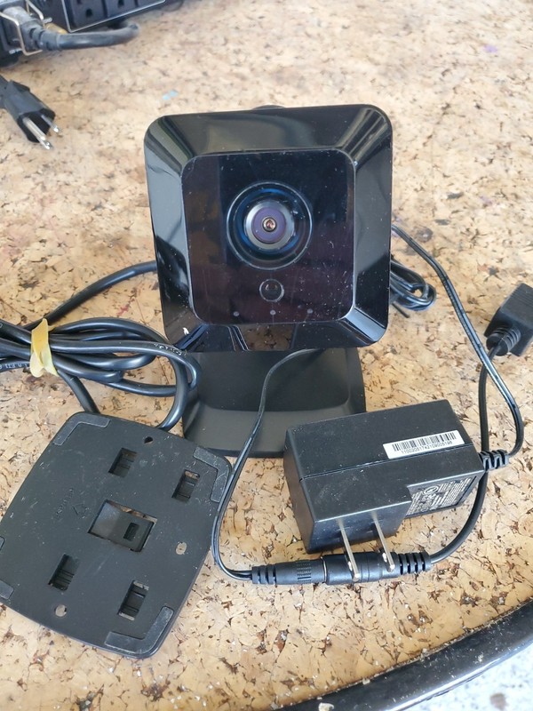 iCAMERA2 Wireless Security Camera w/ Cords SERCOMM