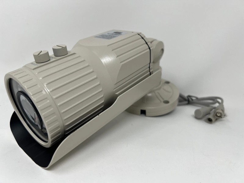 4/5MP 4-in-1 IR 2.8-12mm Manual Varifocal Bullet Camera waterproof housing gallery