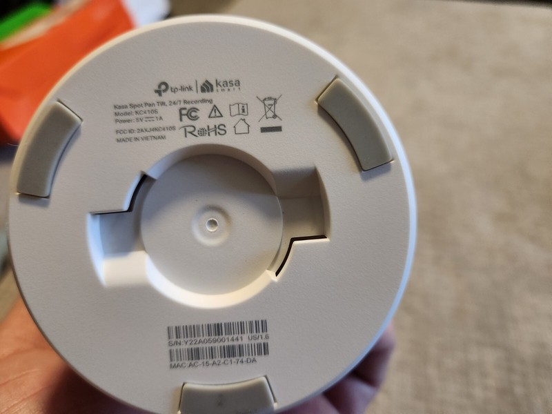 TP-Link Wi-Fi Kasa Spot Pan Tilt 2k Security Camera gallery