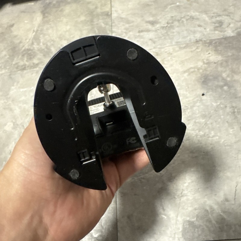 ADT RC8325-V2 Pulse Wireless Network Day/Night Security Camera gallery