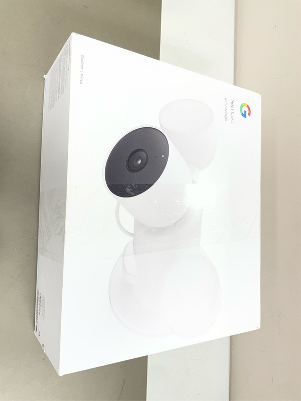 Google Nest Cam with Floodlight – Outdoor 2