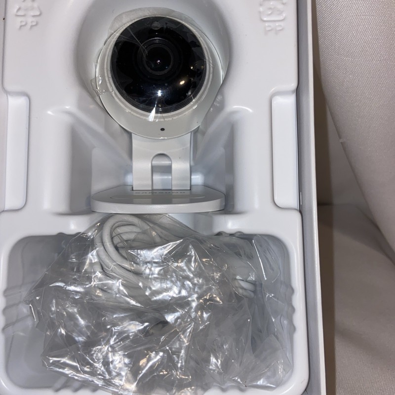 Samsung Home Monitoring Camera | SNH-C6417BN | SmartCam 1080p gallery
