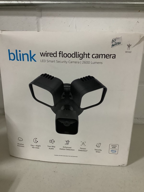 Blink Wired Floodlight Camera Smart Security Camera 2600 Lumens HD Live View