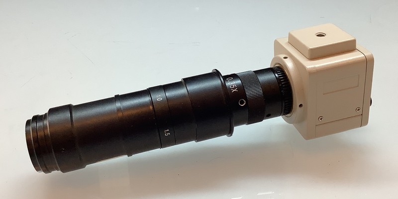 Vintage CCD Color Camera w/ Macro 0.35X Lens 0.67 – 4.5X Zoom Body