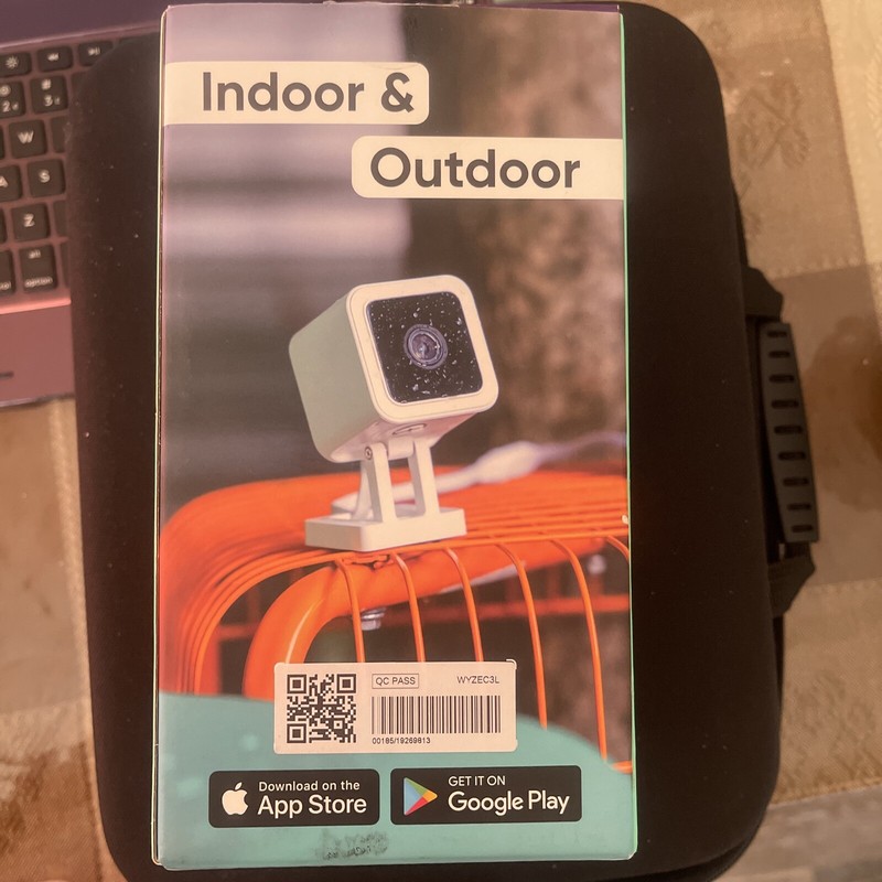 wyze cam v3 indoor/outdoor video camera