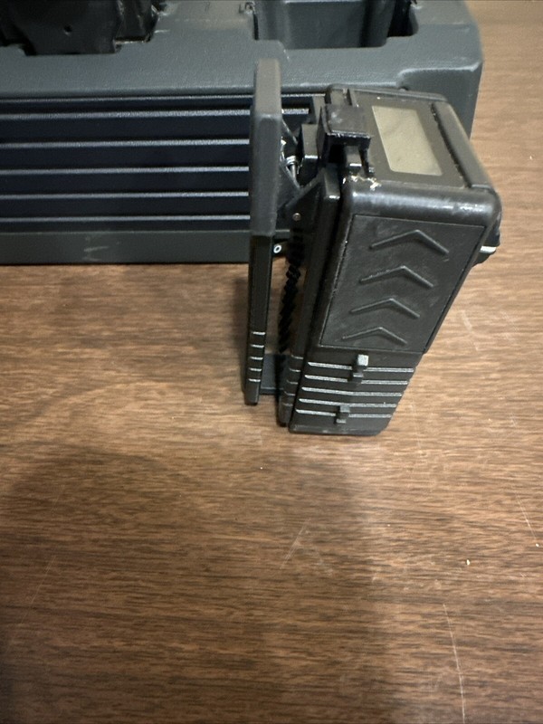 LOTOF8 WatchGuard WFC1 VISTA WIFI Body Cam w WatchGuard VTS1 With Clip Mount gallery