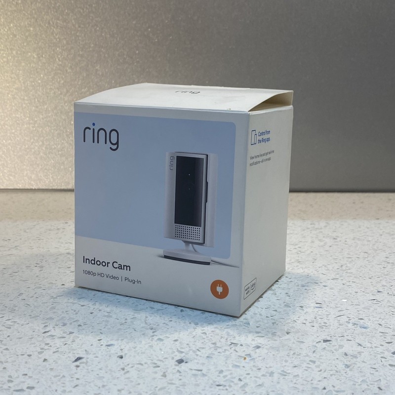 Ring Indoor Cam 2nd Gen 1080p HD Plug-In Smart Security Camera White Open Box gallery