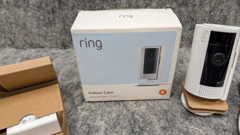 Ring Indoor Cam 1080p HD Video Plug‑In Security Camera 2nd Gen 🔥New🔥 gallery