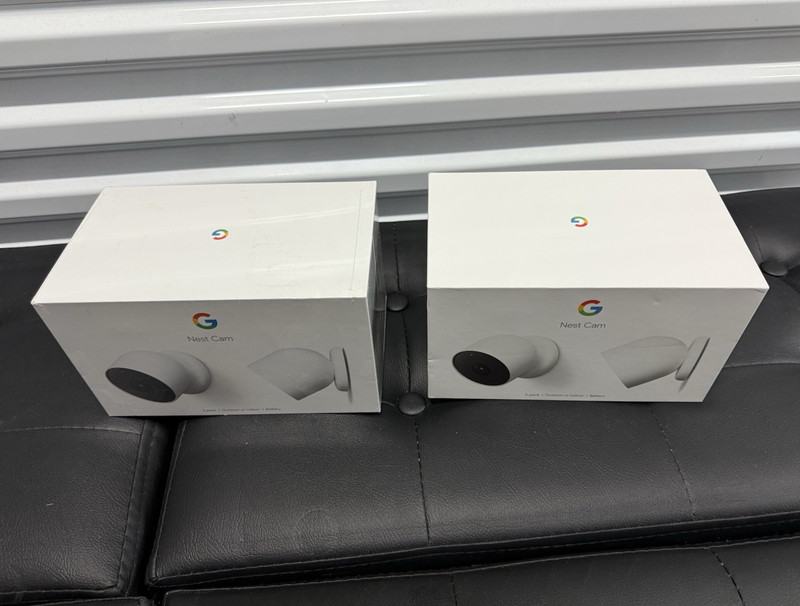 2x Google Nest Cam 2-Pack Battery Indoor/Outdoor Wireless Wi-Fi IP 1080p White