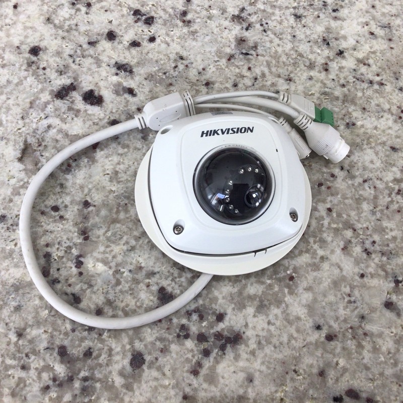 IP Camera DS2CD2542FWDIS 2.8mm Outdoor Mini Dome IP Cam sn:741980245