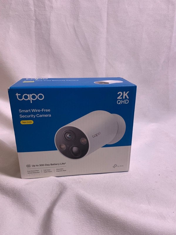 TP-Link - Tapo Wire-Free Indoor/Outdoor 2K Smart Security Cameras gallery