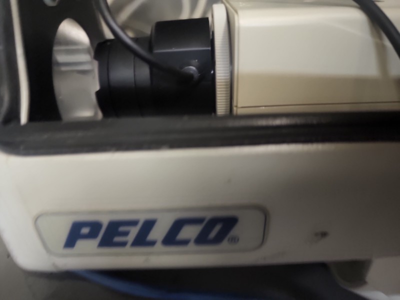 Pelco CCC1390H6 1/3" Color/B&W CCD D/N Camera w/ EH3512-2 12" Outdoor Enclosure gallery