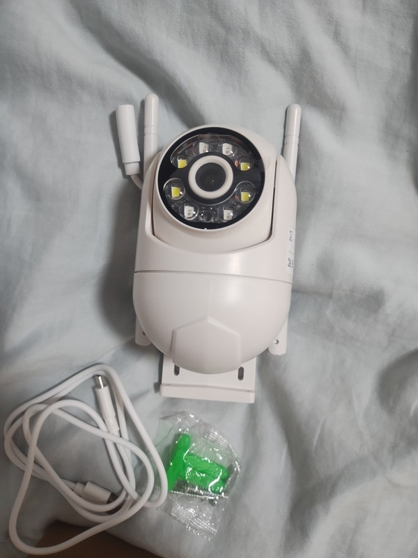 Wifi PTZ 1080 p AI security camera gallery