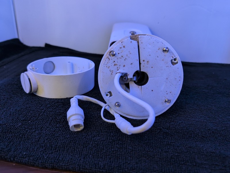LTS Outdoor Bullet IP Camera 4MP -CMIP9342W -Preowned gallery