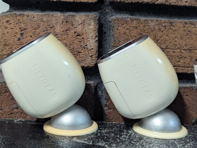 LOT OF 4 Netgear Arlo VMC3030 Wireless In/Outdoor Security Cameras W/ Mounts gallery