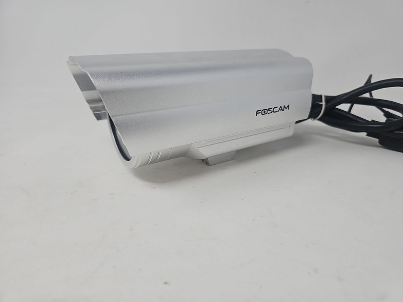 Foscam HD Wireless IP Camera F19804w ~ Works Great! ~ Fast Shipping! gallery
