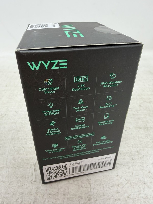 Wyze Cam v4 - 2.5K QHD Indoor/Outdoor WiFi Smart Security Camera gallery