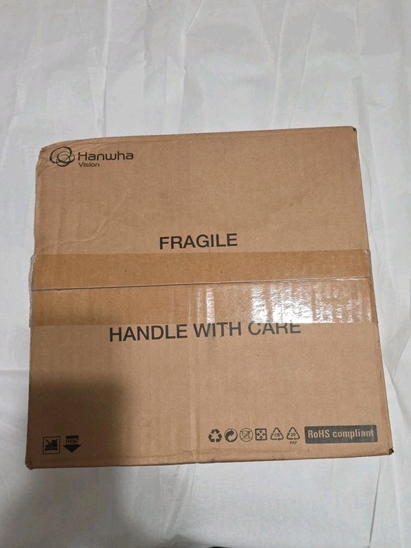 Hanwha Techwin 2MP / 5MP X 4, PNM-9002VQ gallery