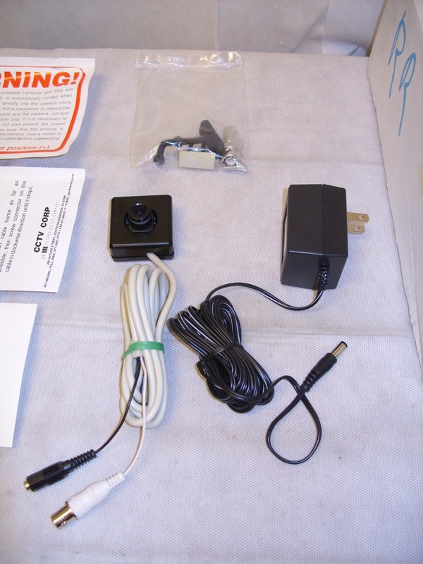 GBC Sentrol Mini Max CCD Video Surveillance Camera CCD-700/4 - NIOB gallery