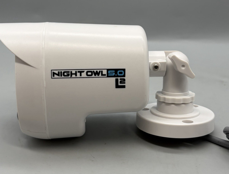Night Owl 5.0 (CM-PXHD50NW-BU-JF) XHD Series Security Camera gallery