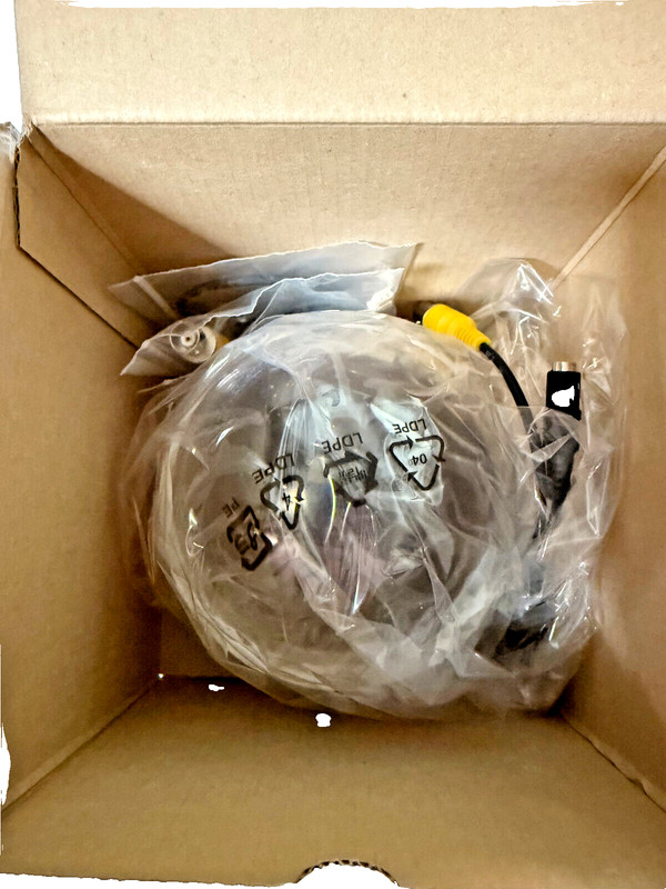 Ganz ZC-D8026NBA | 600TVL | Indoor Dome Camera | 2.5-6mm LENS | NEW | WARRANTY |