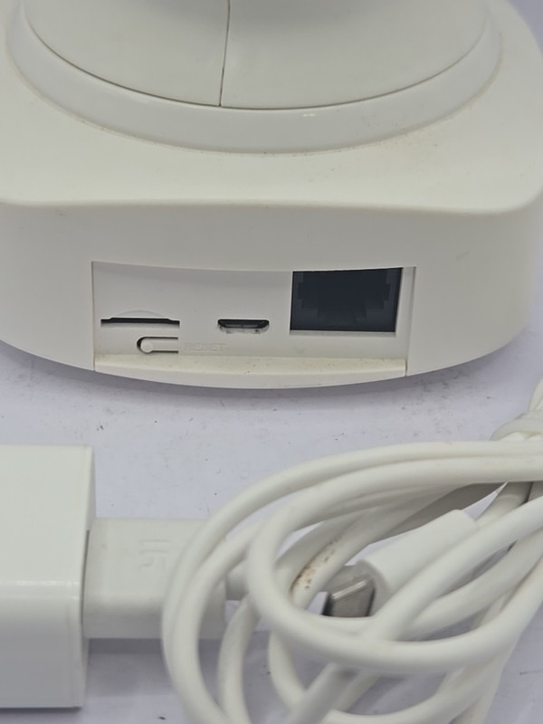 YI YYS 1080p Cloud Dome Camera w/ Adapter Power gallery