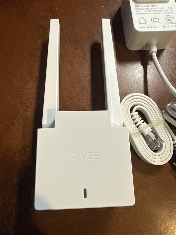 WYZE WVOD81 Base Station Hub for Wyze Cam Outdoor Wireless Security Camera gallery