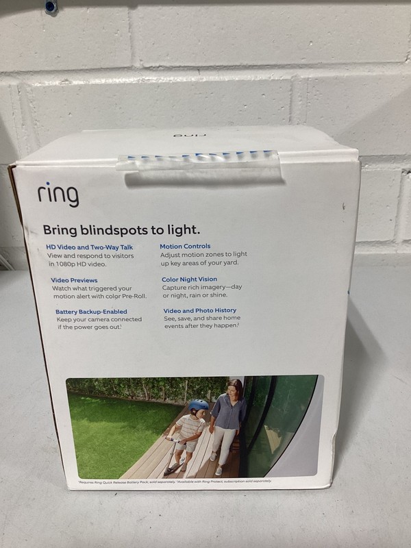 Ring Spotlight Cam Plus Plug-In 1080p Camera Video LED Night Vision Black New gallery