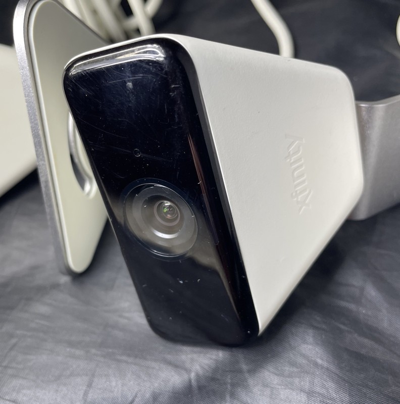 2x Xfinity XCAM Home Security Surveillance Camera 720p HD with Power Adapter XW3 gallery