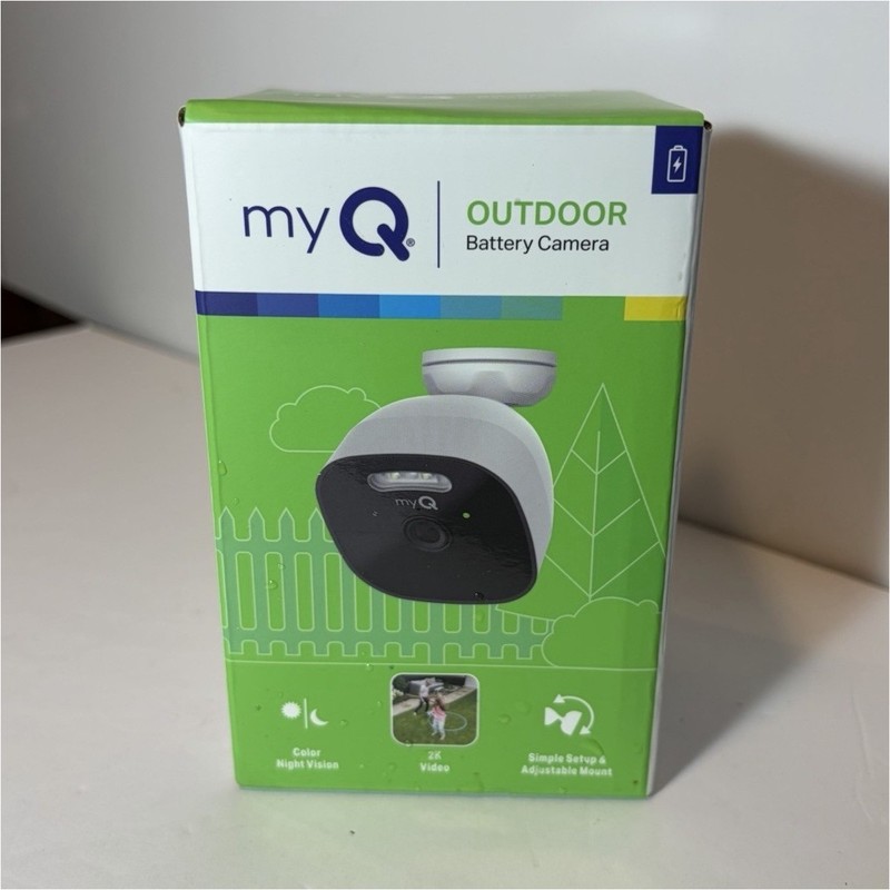 myQ Outdoor Battery Camera 2K Video Color Night Vision Wireless Motion Detection