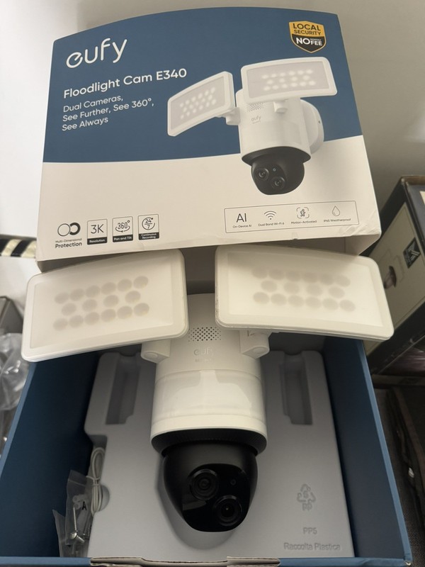 eufy Security Floodlight Camera E340 Wired 3K PTZ Dual Camera Dual-Band Wi-Fi