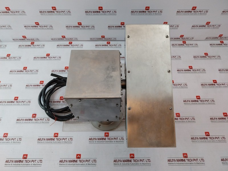HONEYWELL X576 AF Color Camera Moving Filter DNR & WDR gallery