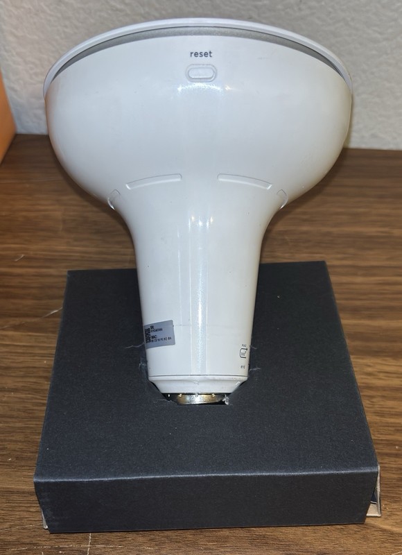NEW SENGLED SNAP Outdoor 60W LED + Wireless Security Camera gallery