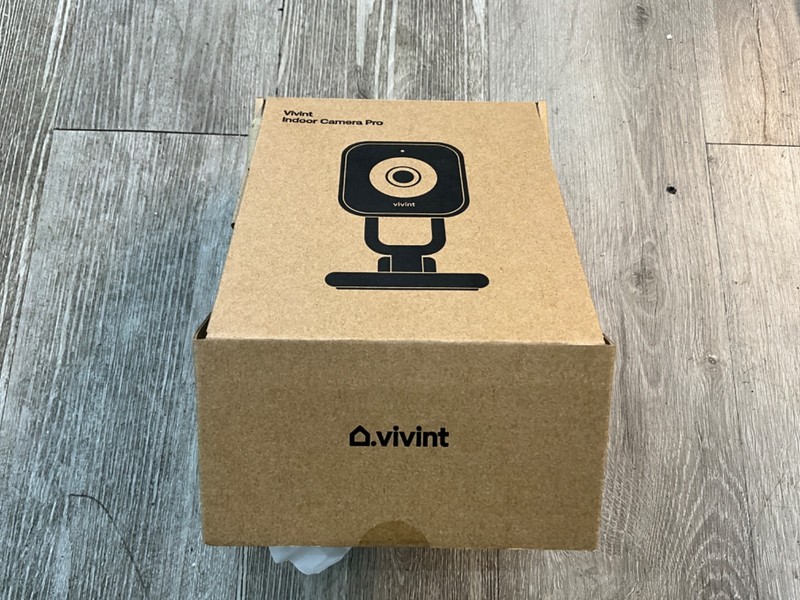 Vivint VS-IDC350-GRY Pro Indoor Camera – Black – Brand New in Sealed Box