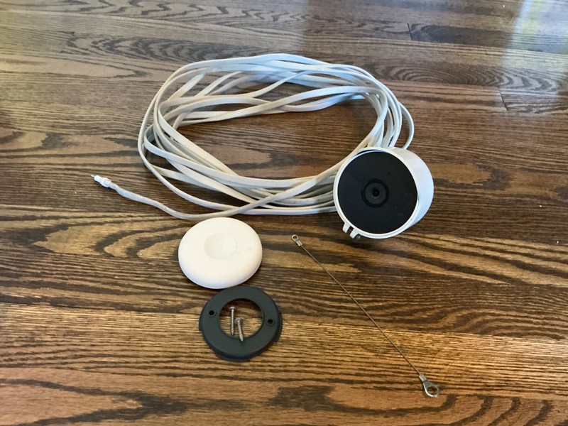 Google Nest Indoor/Outdoor Camera – Snow – Works Great –Tons of accessories USED