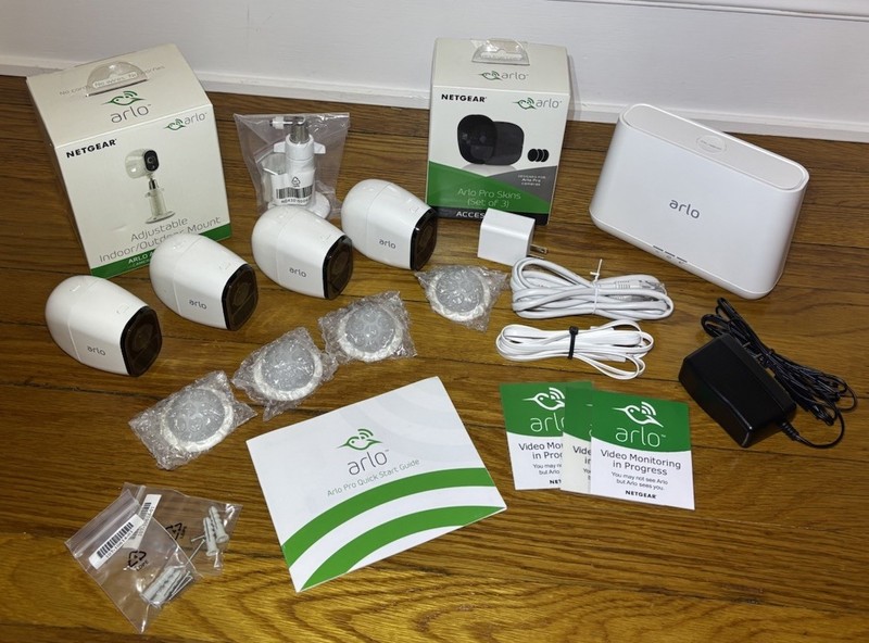 Arlo Pro VMB4000 Base Station & 4 VMC4030 Cameras + Accessories + Batteries READ