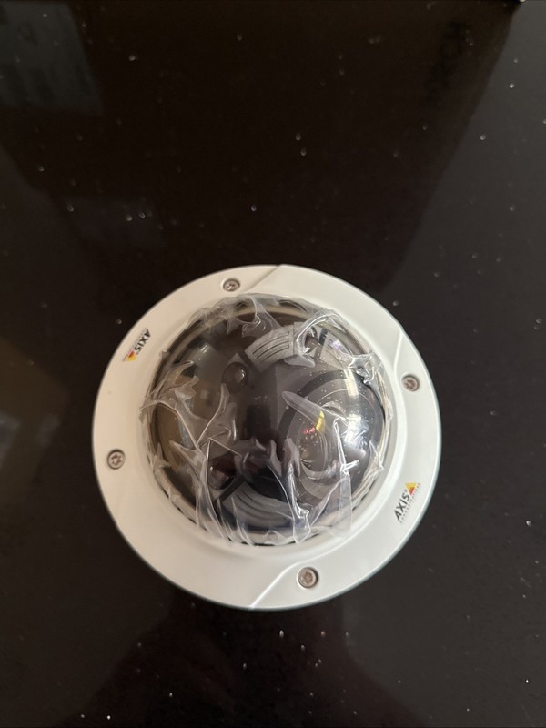 Axis P3224-LVE Network Camera