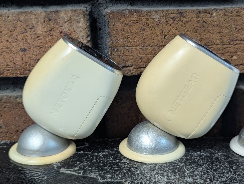 LOT OF 4 Netgear Arlo VMC3030 Wireless In/Outdoor Security Cameras W/ Mounts gallery