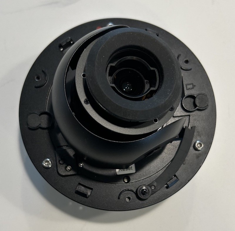 Pelco IMP221–1ES Security Camera SRX PRO2 ENV DOME POE24V 2MP 3-10 5MM D/N Lens gallery