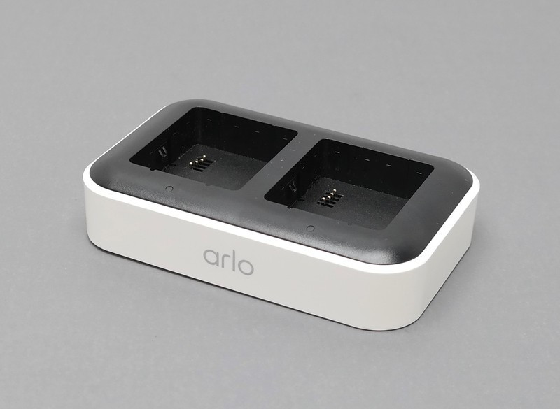 Arlo VMA5400C Dual Battery Charger for Arlo Ultra and Pro 3 Camera Batteries gallery